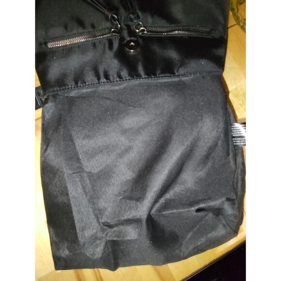 Botkier New York - Mini Black Nylon Backpack / Purse NWT & Matching Tote - Picture 16 of 16